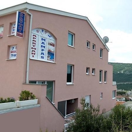 Apartments Mampas Neum Buitenkant foto